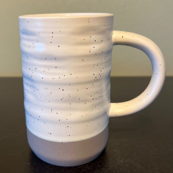 THRESHOLD White and Gray Speckled Ribbed Stoneware Mug with Unglazed Gray Base - Picture 5 of 11
